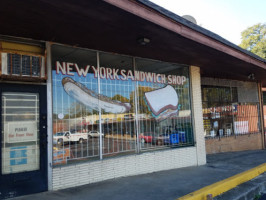 New York Sandwich Shop outside