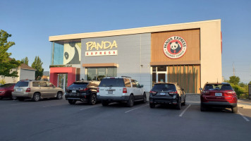 Panda Express outside