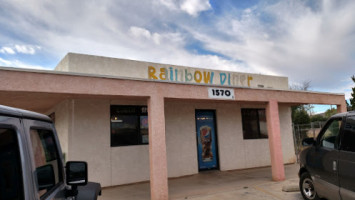 Rainbow Diner outside