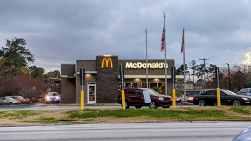 Mcdonald's outside