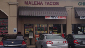 Malena Tacos outside