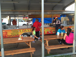 Los Meros Tacos (food Truck) inside