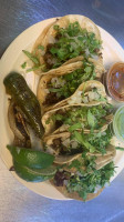 Pachucos Taqueria food