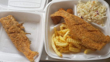 Catfish Express Catering food