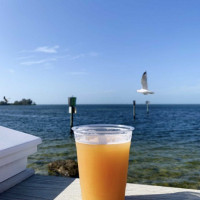 Sam's Hudson Beach Snack Bar  food