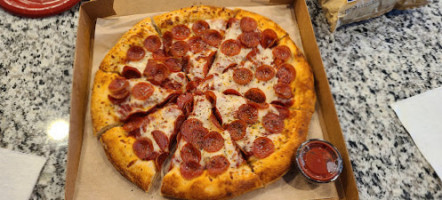 Donatos Pizza food