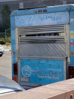Zoe's Place Food Truck outside