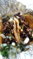 Tacos El Roto food