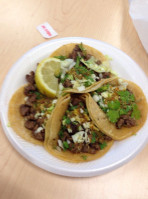 La Mexicana Taco Truck food
