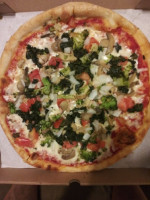 Zio's Pizza food