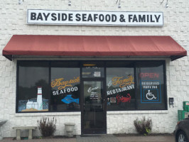 Bayside Seafood outside