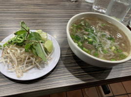 Pho Mimi food