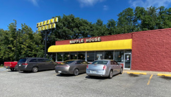 Waffle House outside