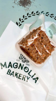 Magnolia Bakery Central Park South outside