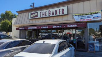 The Baker Bakery Cafe outside