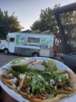 Los Tapatios Lunch Truck food