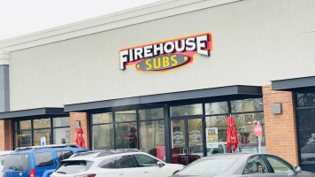 Firehouse Subs Mill Plain Crossing outside
