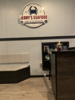 Jerry's Seafood 15211 Lansdale Blvdb Bowie Md inside