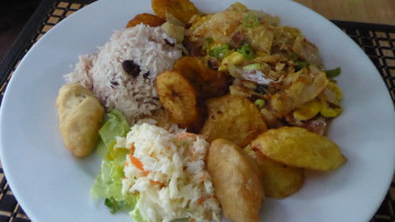 Carribbean Soul Food Truck food