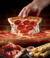 Pizza Hut food