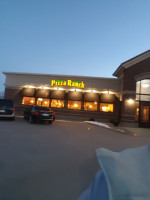 Pizza Ranch outside