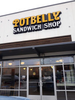 Potbelly Sandwich Shop outside