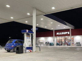 Allsup's Convenience Store outside