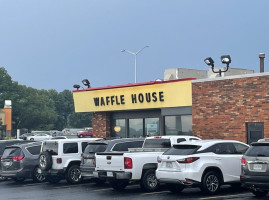 Waffle House outside