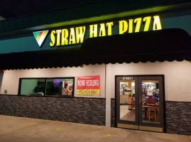 Straw Hat Pizza food