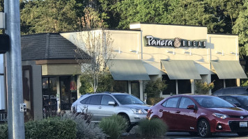 Panera Bread outside