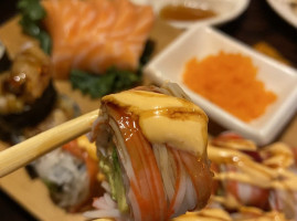 E Sushi food