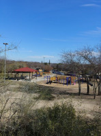 Heritage Duck Pond Park outside