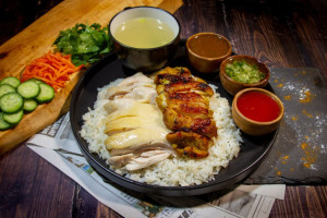 Chicken Meets Rice (inside Eatup! By 99 Ranch) food
