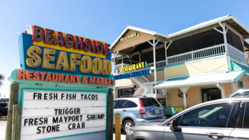 Beachside Seafood Restaurant & Market outside