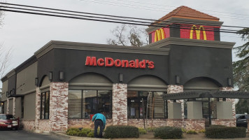 Mcdonald's outside