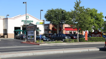 Wendy's outside