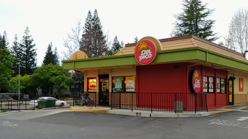 Del Taco outside