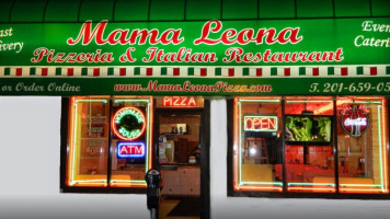 Mama Leona food