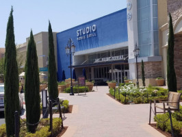 Studio Movie Grill Simi Valley outside