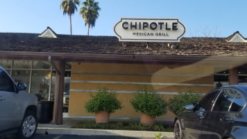 Chipotle Mexican Grill outside