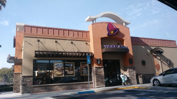 Taco Bell outside