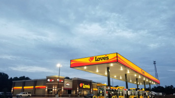 Love's Travel Stop outside