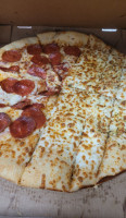 Little Caesars Pizza food