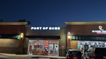 Port Of Subs food