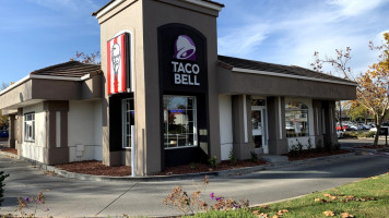 Taco Bell food