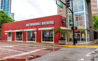 Motorworks Brewing Orlando outside