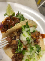 Doty's Tacos #2 food
