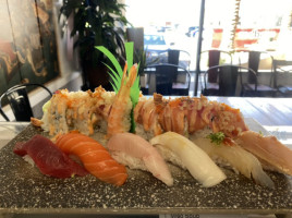 Sushi Imagine food