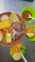 Taqueria La Doña food