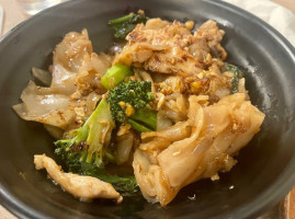 Rim Nam Thai Kitchen food